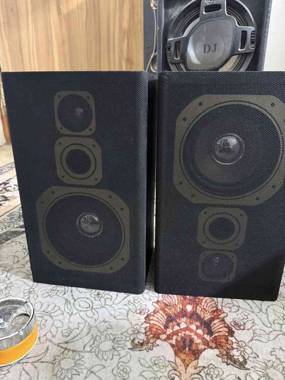 تم وصول زوج سماعات ألمانيا المنشى سعر خاص 
لطلب والاستفسار على الرقم ***********
