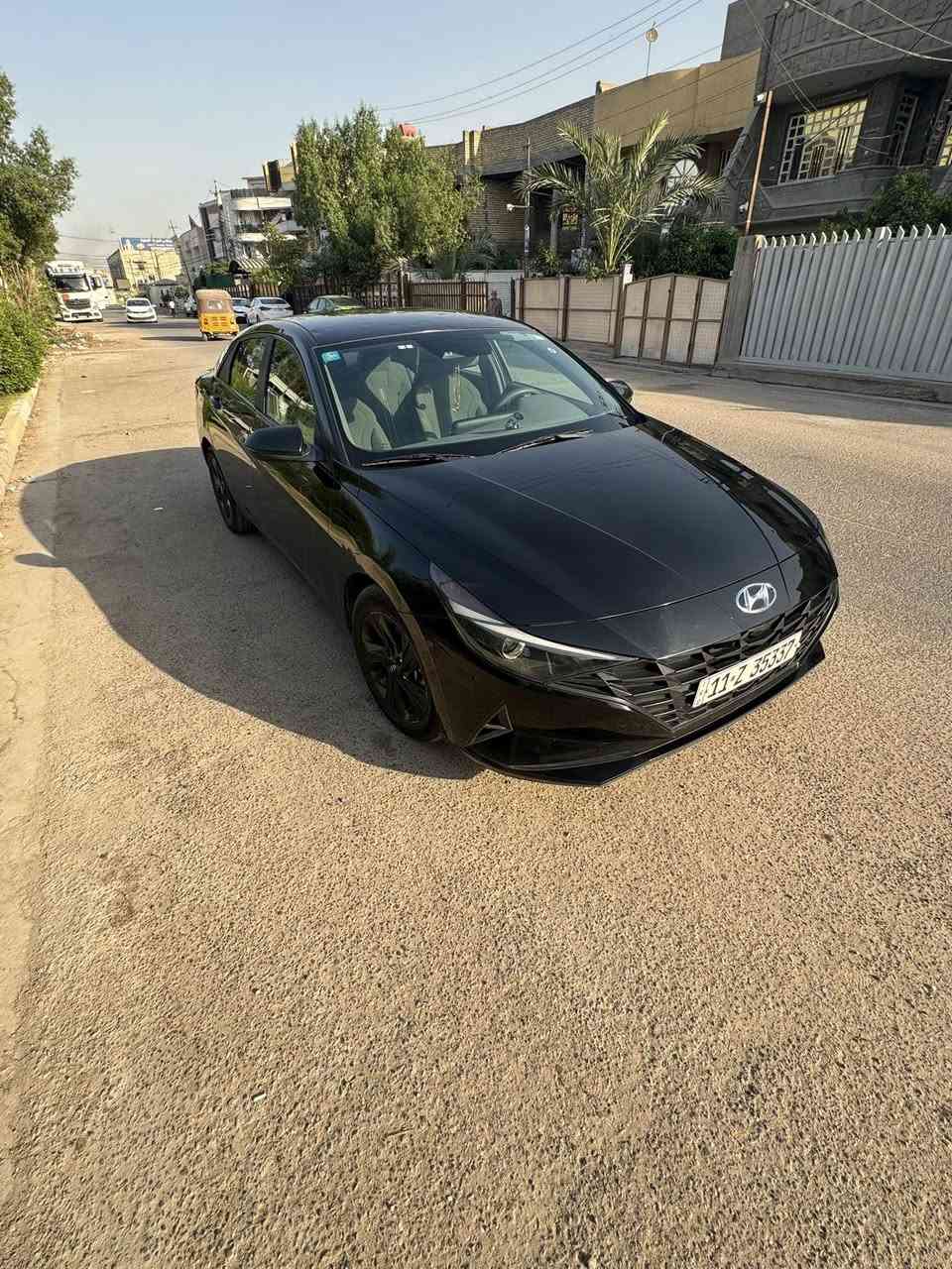 • اللون: أسود
• محرك 2000 CC
• ماشية : 30,000 كم
• فول مواصفات عدا فتحة السقف
• الغرامات مصفّرة
• السيارة باسمي والتحويل مباشر
• حادث سابق مذكور بالصور
• يوجد أثر حالوب (مطر البلديات العام)
• السيارة بحالة جيدة جدا والاستعمال شخصي ليبل واحد 

📍 الموقع: بغداد - البلديات

السعر..(140 )  وبيهة مجال 
الرقم ***********
