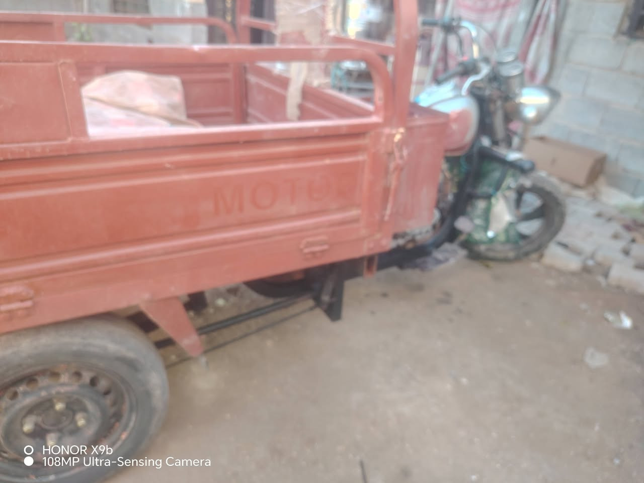 ستوته للبيع موديل ١١  أوراق بأسمي محرك ١٩ السعر ٦٥٠ كربلاء الحسينيه رقمي ***********
