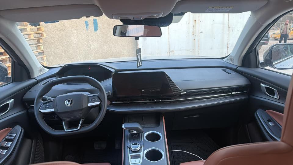 للبيع شانجان يوني اس 2025
فول مواصفات 
محرك 1.5 T
مكفولة كفالة عامة من كلشي حتى من الشخط
مغلفة PPF بسعر 1000 $ امريكي ضمانه 10 سنوات
ماشية 5000 km
مواصفاتها معروفة
دهن مبدل جديد تمشي عليه 10.000 km

السعر 227 $

***********
