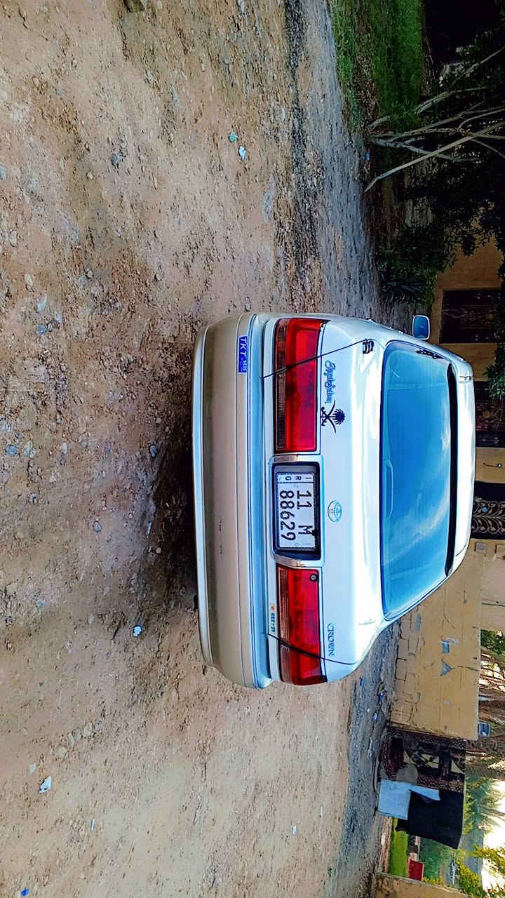 سلام عليكم ملكه موديل 2002 رقم بغداد انكليزي شرط تحويل 3دكم اصل كرستال  كفاله كص ونقل جثه وشرعيات  مكان سياره واسط الزبيديه الاستفسار ‏‪***********‬‏. ***********
