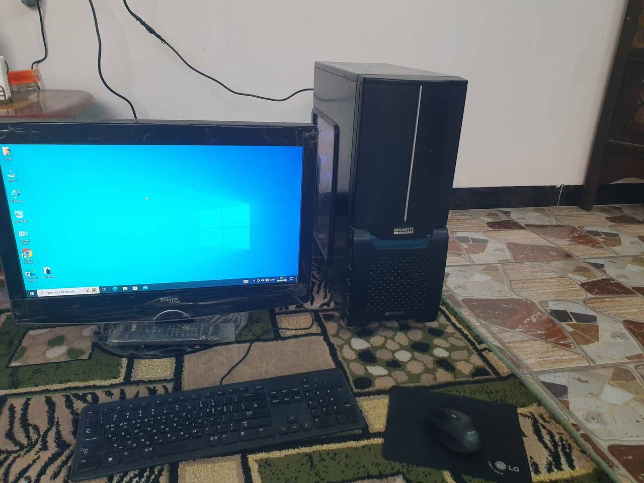 حاسبة مكتبية كبيرة الحجم مع شاشة حجم 24فول اج دي
شغالة كاملة ..كارت شاشة خارجي 
كيبورد وماوس 
السعر185الف 
مكان بغداد/كرادة دهوك, العراق


**إذا كنت صاحب هذا الإعلان وتريد حذفه لأي سبب، رجاءا أرسل رسالة إلى الدعم الفني**