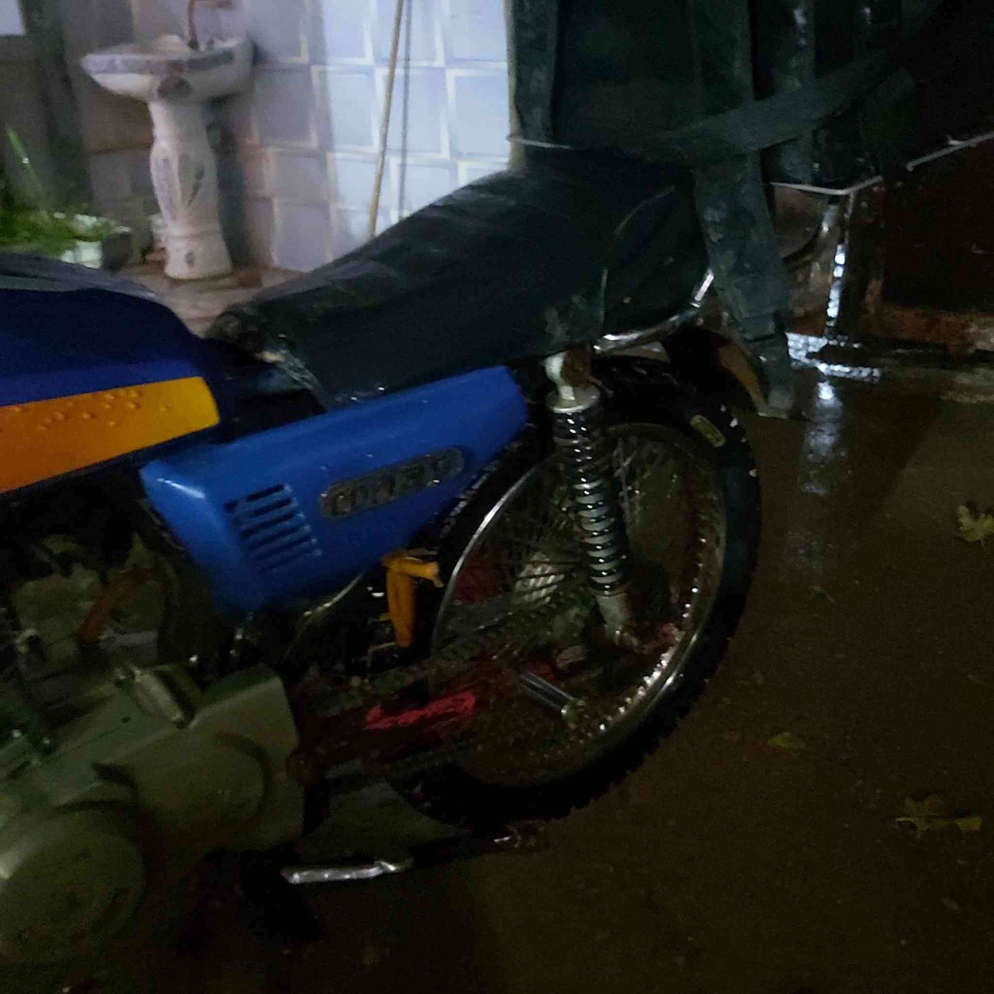 السلام عليكم
دراجه تايكر للبيع 

الموديل 19

مابيه أوراق 

السعر 250او بيه مجال 

الرقم {***********}خاص مارد 

العنوان ديالى بعقوبه🤍🖐

ويل أمامي مال جني تكدره تبدله مو تكول ها مدري شنو

هاي كدام العين تجي تفحص يله تأخذه تحياتي للجميع
