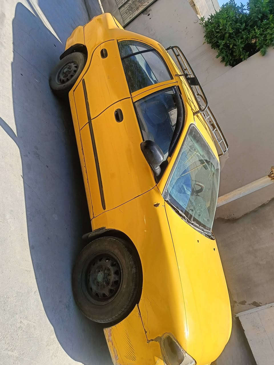 سياره للبيع هيونداي اكسنت موديل 99بي بطاقه بنزين السعر 15ورقه ***********
