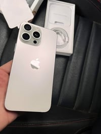 شلونكم شباب 🤝 •ايفون 15 برو ماكس. •بطاريه 96 ذاكره 256. •لون مميز نموذ...