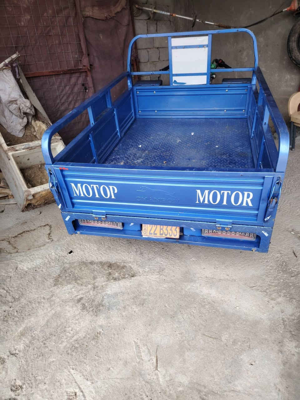 سلام عليكم ستوته البيع مو دال ٢٣ أوراق اصوالي رقم ***********
