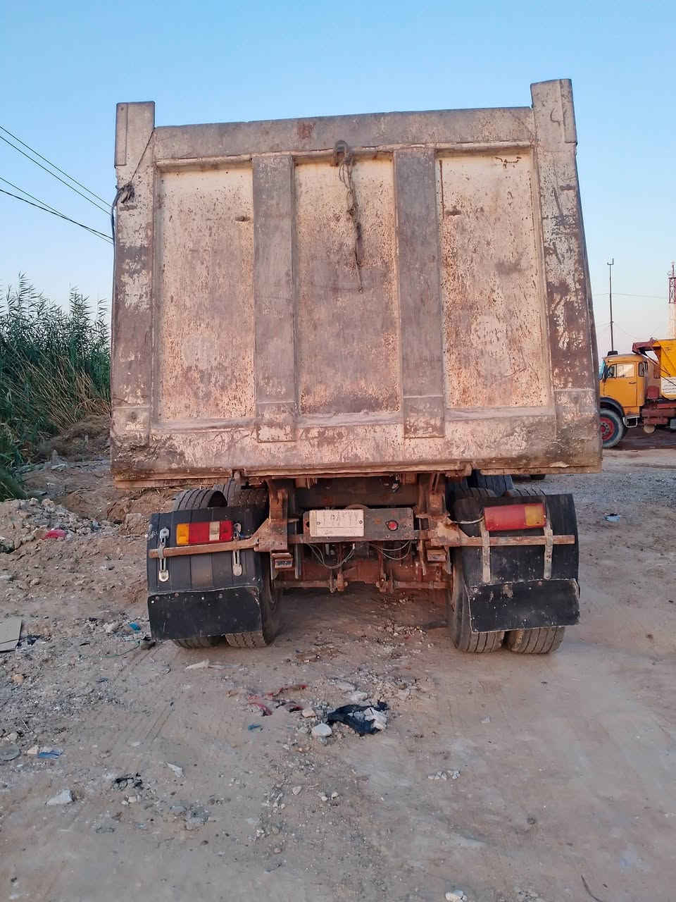 عربانه البيع
براد 14لعاب مكعب 27

كاعيه مامدرجه جاهزه عمل 

عنوان الانبار رمادي 5كيلو 

رقم تلفون ***********
