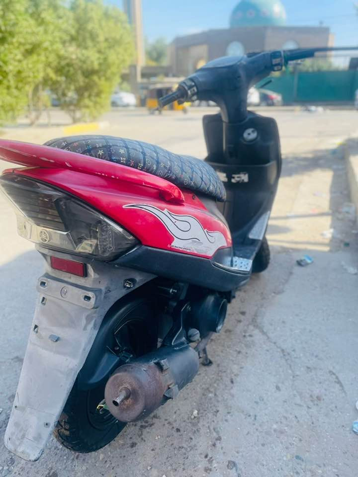 سلام عليكم دراجة ماكس عدلة للبيع دراجة كفالة ولكفر مال بكليات موجود السعر 700بية مجال العنوان بغداد الشعب رقم ***********
