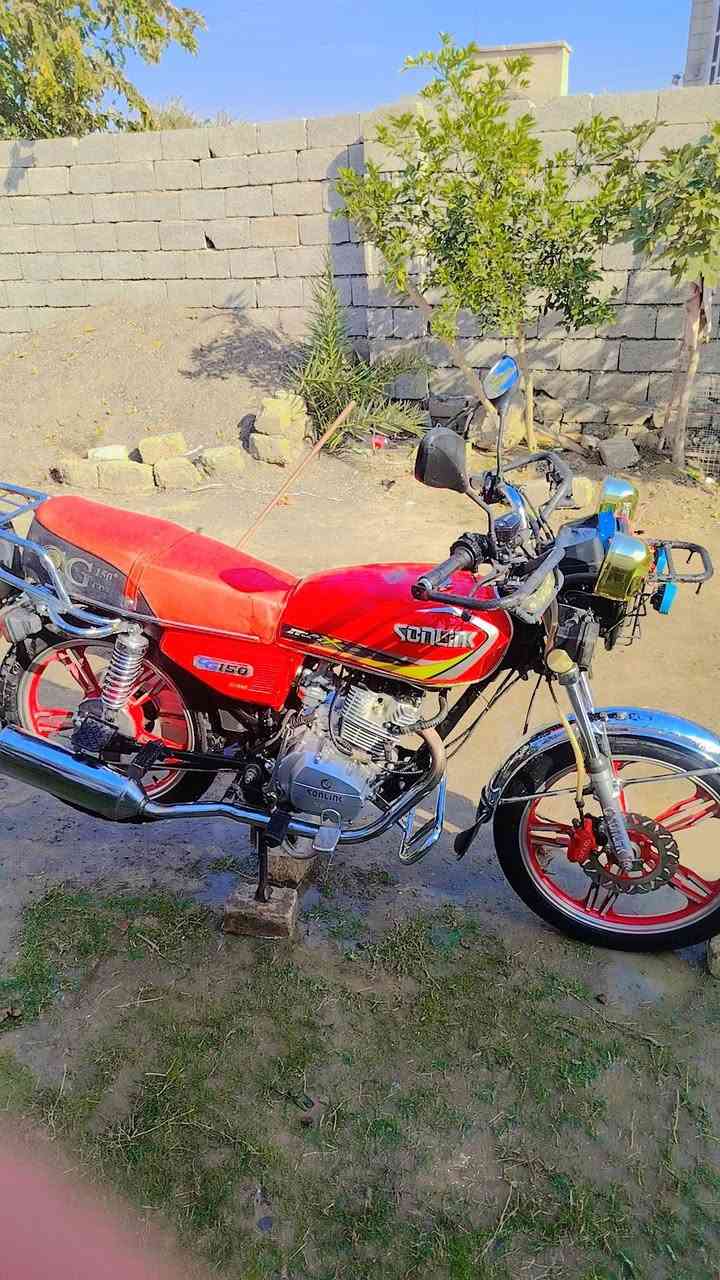 سولنك 22محرك ما مفتوح كلو شقال نضافه فول وزن ثقيل دبلات تواير وياله كلو جديد كلو بلادي شراي تعال خاص و تدلل مكاني ناحيت القياره قريت الحاج علي رقميي
***********
