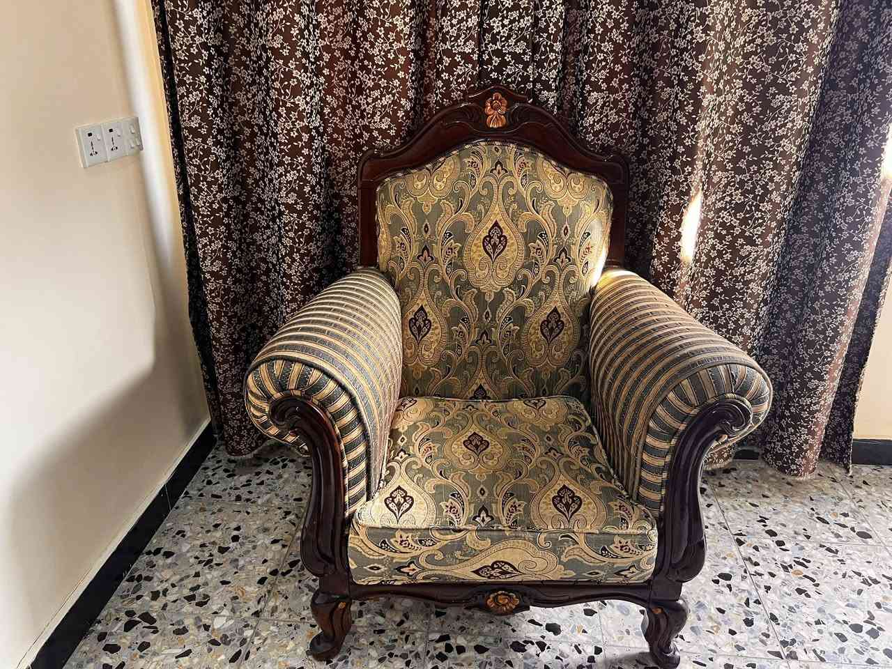 تخم زان مصري. ١٠ مقاعد
السعر خاص


**إذا كنت صاحب هذا الإعلان وتريد حذفه لأي سبب، رجاءا أرسل رسالة إلى الدعم الفني**