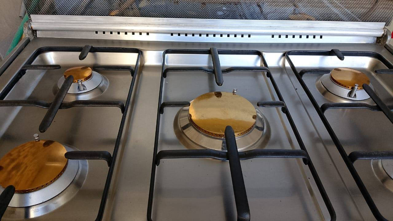 مكلفه بالنشر غير متواجد على الفيس طباخ كريازي  مستعمل أخو الجديد مثل ما موجود بالصورالسعر ب 350 الف على من يرغب يرجى الاتصال على رقم *********** أو على الرقم *********** موقعنا بالديوانيه
