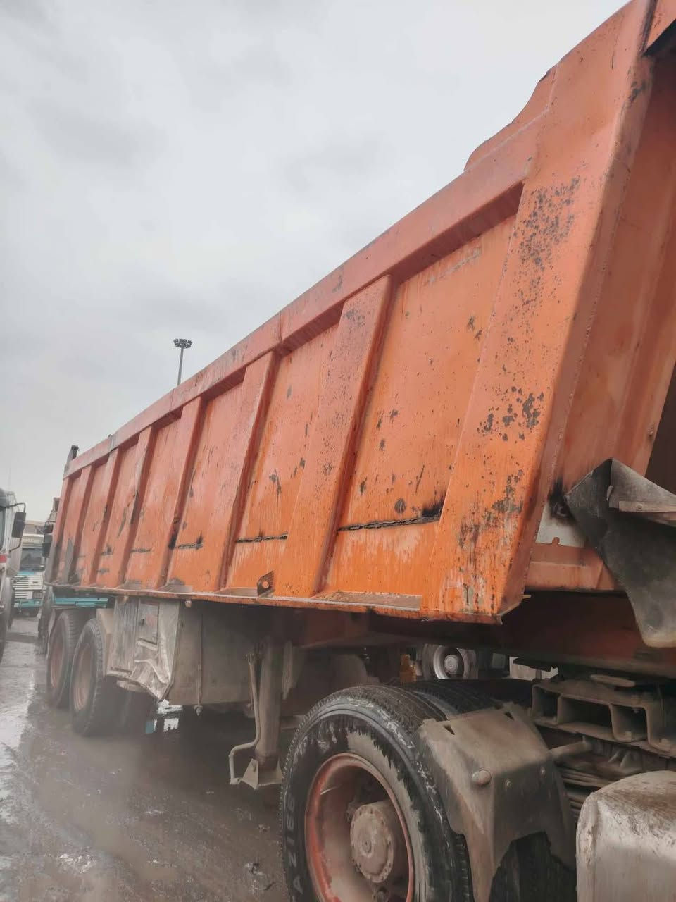 للبيع عربانه جوليكه تخم تاير مكفوله 85وبيها مجال ***********
