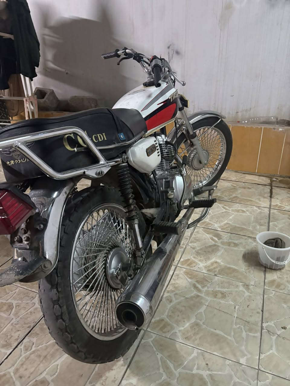 سلام علیکم دراجە للبیع مودیل 21بس محرک جدید شادە  لاسعر 400بی مجال ‏‪***********‬‏
