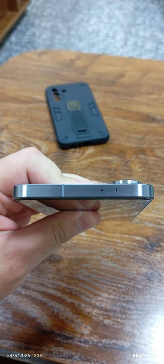 Samsung Galaxy A56
12..256
للبيع او مراوسة على ايفون ١٣ برو ماكس 
100% نظافة
استعمال كلش قليل
بيه ضمان لمدة سنة مع كفالة عين الفهد
هداياه :
كفرات عدد ٥ *
 شاحنة فقط مفتوحة للتجريب بدون استخدام *
عنواني بابل الحلة
***********
