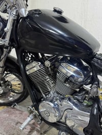 هارلي ببر • ٤٠٠ • نظيفه