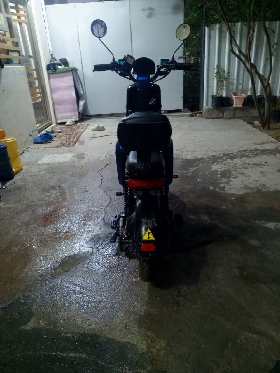 سلام عليكم عندي باسكل شحن ار 10 اريد لبيع السعر 500 متيل 2025 العنوان كربلاء المقدسة  المنطقه الحسينيه عامود 84 التصال على هاذا الرقم ***********
