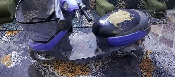 للبيع دراجه منغولي ام السلة دراجه هندر واحد كهربائيات كلة شغال نفص باتري السويج ضايع يرادلها سويج ولشاصي ملحوم مكينة زينة السعر 150 بيهة مجال حك الجية مكاني كربلاء حي الغدير يم الصورة للتصال *********** متواجد واتساب كذالك
