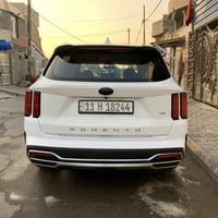 سورنتو ٢٠٢١ • ٦ سلندر • ٨١ الف