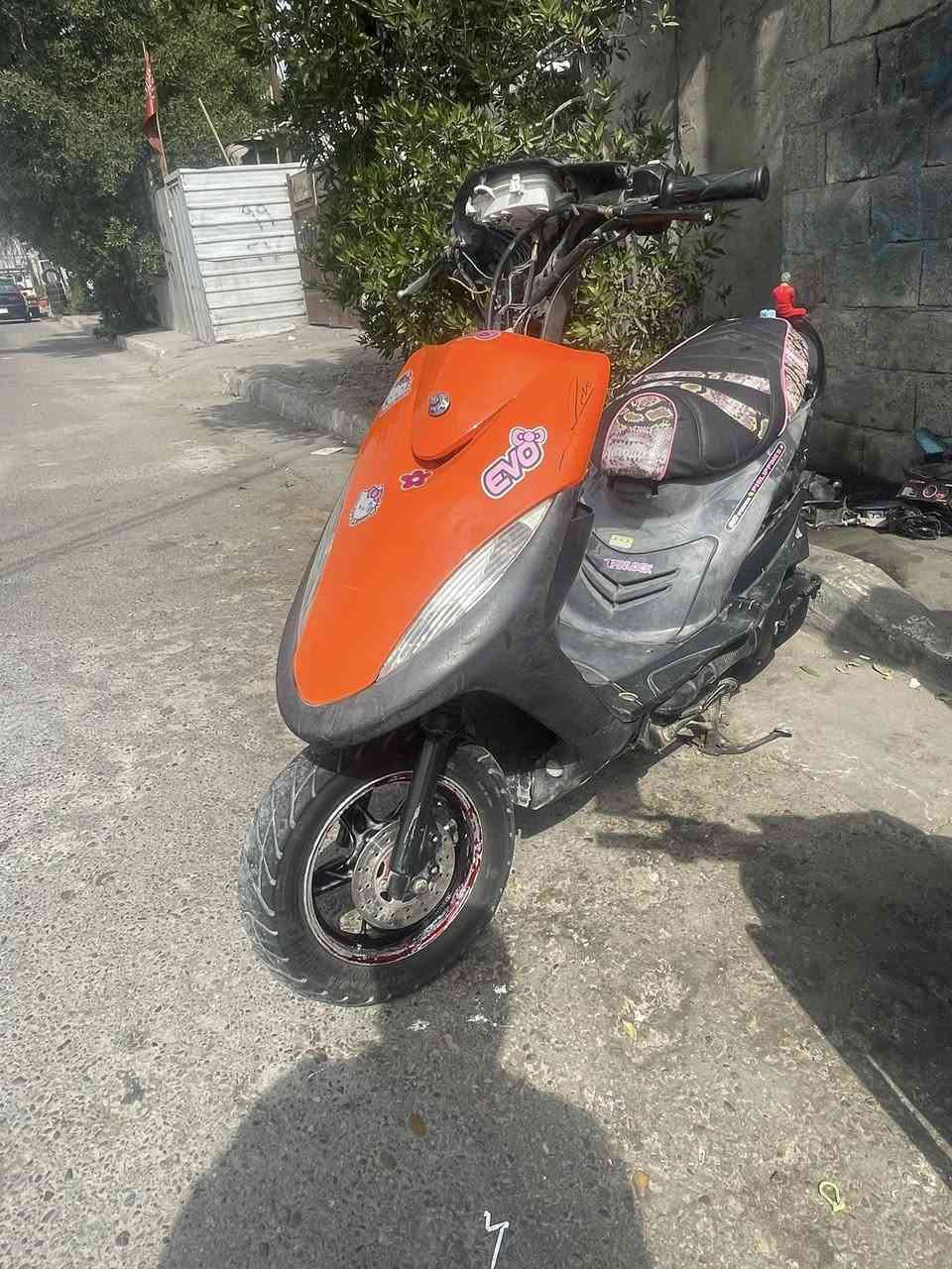 السلام وعليكم ماكس بلاديه للبيع شرط الشلعه والمعدل سلف وهندر بيه كلجات و اوياله اصلي
قبق فلاوين وقطره وشوته أربع ولفات 

للبيع بغداد الجديده شارع المسبح 

***********
