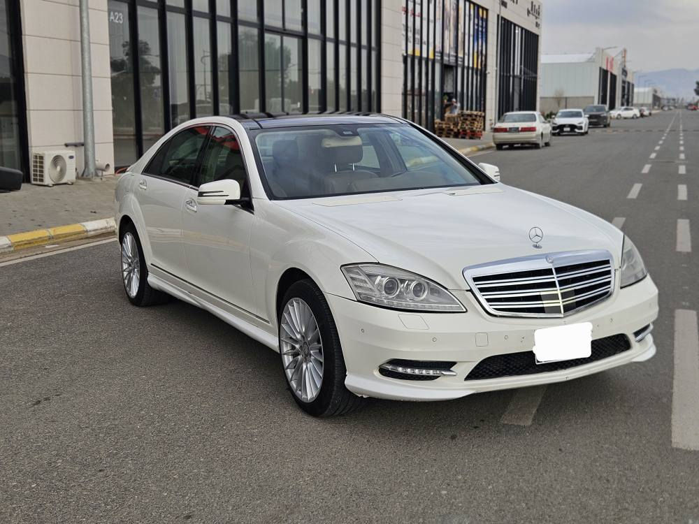 مارسیدس s.clas350 دوبەی مۆدیل 2007 شەش پستۆنی مەرغوب  سەیارەکە ساغە نە موسە نە بڕاوەیە ساغی ساغە 
پانۆراما دەرگا لارج و سەحب تاخمێک تایەو ویلی لۆکی بۆبەستراوە پاتری تازە یەک هەزار مەسرەفی نیە فول مواسەفاتە چوار بۆ پێنج پارچەی تەنها بەخە بێ دەعم و لێدراوی هەموو گیانی بەشەرت زۆر تایبەتە
ئەگەر شارەزاییت لێی نیە لەگەڵ ڕێزما لەخۆتەوە هیچ مەڵێ 
سعری 85 گەڵاو مەعامەلە تەنها فڕۆشتنە ئاڵوگۆڕ ناکەم 
*********** السليمانية, العراق
