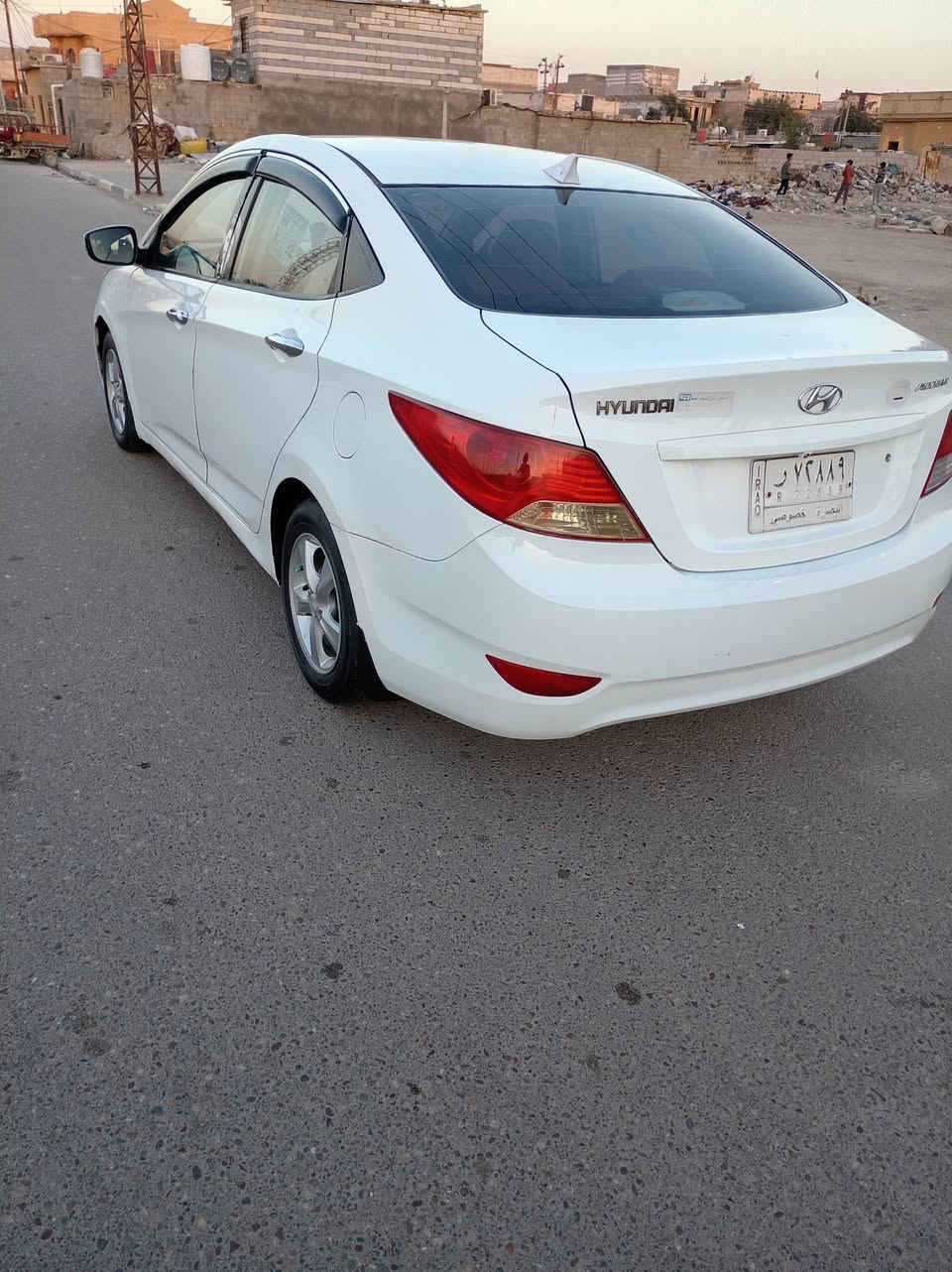 اكسنت 2014 السياره جاهزه من كلشي مكينه وكير كفاله 1600 دوش تبريد حداديه كفاله السعر 83 رقم بصره مكانه بصره رقم الهاتف *********** السياره خليجي
