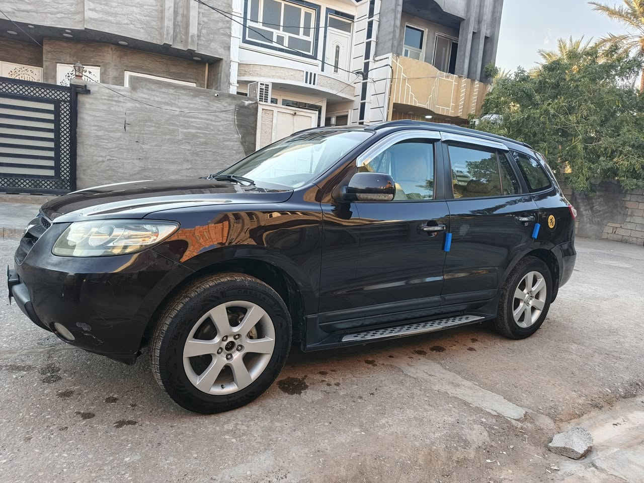 سنتافي 2009 خليجي فول موصفات عدا البصمه
صبغ اثر جراد شرط بدون معجون
كشنات كهربائي تحكمات سلايت روف
مكينه 2700 كير مكفولات
٧راكب ثلاث قطع تبريد 
تبريد ثلج تتدفئه كل شغال
صدر تخم تاير جديد
بدون مصرف شرط
السعر 120 وبيها مجال
مكانها بعقوبه
077-097-02826
