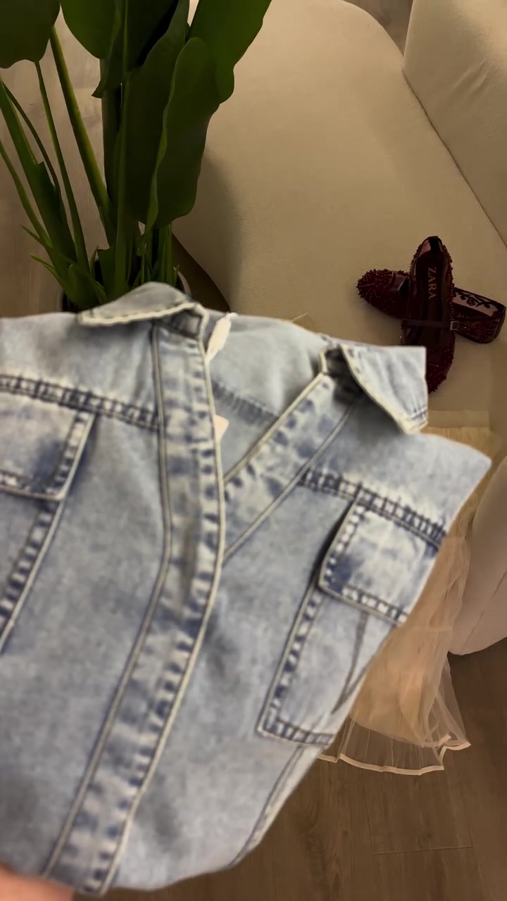 هذا سوت 🤤🤤🤤

القياس 4XL/3X/2X//L/L

#ترند #اكسبلور_explore 
#بنات #صيف #اكسبلور


**إذا كنت صاحب هذا الإعلان وتريد حذفه لأي سبب، رجاءا أرسل رسالة إلى الدعم الفني**