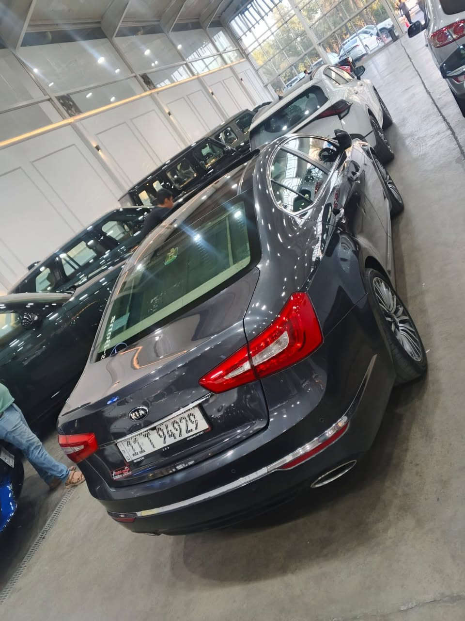 كادنزا موديل 16 فول مواصفات Vipخليجي داخل عسلي سياره جديده ماشيه 90 الف رقم جديد بغداد العنوان البصره بيه صبغ بنيد وقبق جنطه اثر جارده  للاستفسار على الرقم *********** وو ***********
