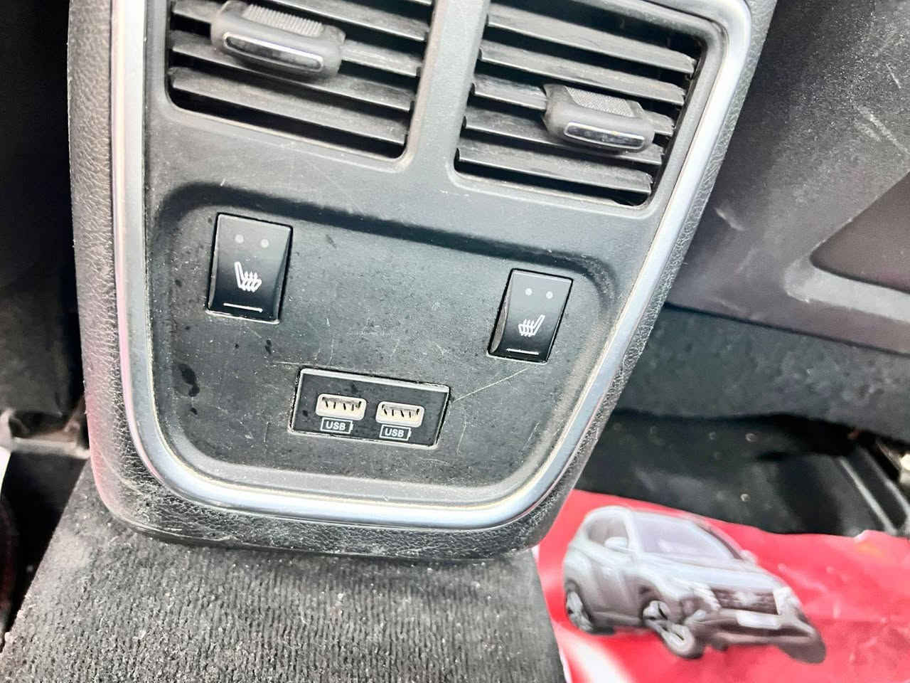 SXT plus
اعلى فئة بال
 فول مواصفات خنك ماعدا الراداراتSXT
سيارة موديل 2019 ماشية 62
حادثها بچم والسيارة بنيد ودعامية SRT
رقم بغداد باسمي
السعر 190  وبيها مجال للشراي


**إذا كنت صاحب هذا الإعلان وتريد حذفه لأي سبب، رجاءا أرسل رسالة إلى الدعم الفني**