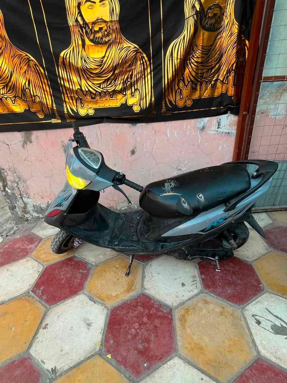سلام عليكم ماكس للبيع لدراجه نضيفه وشلعه حلوه وسعره 450 وبيه مجال وبيه فتح لاستيكه كور فقط وهندر تعبان من أخذته هيج رقم تواصل واتساب أو تصال ***********

