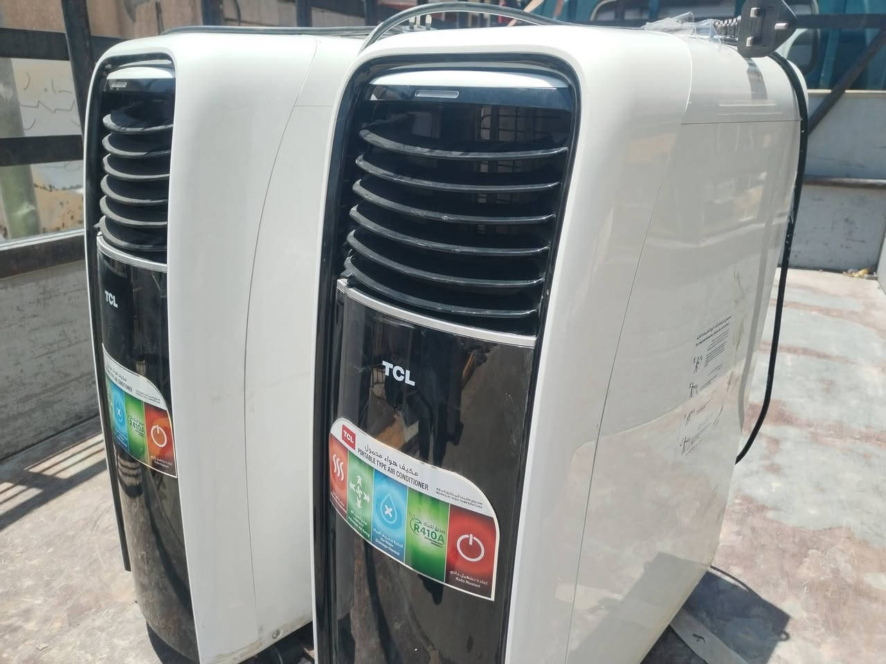 سبالت متنقله واحد طن من ماركة Tcl غاز 410 استخدام 3 اشهر 
مجمع الدهلكي للاغراض الاوربية 
شارع سيد نور مجاور مول 🏬 ساحل العاج 
***********
***********
