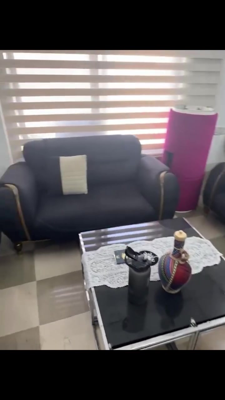 للبيغ اغراض بيت كامل مستعملة اخو الجديد بحالة ممتاذة غرفتين نوم درجة اولى واغراض مطبخ كاملة وغرفة قعدة بحالة ممتاذة 
موجودة اربيل زانكو 
للتواصل 
***********
https://wa.me/9647730250380

