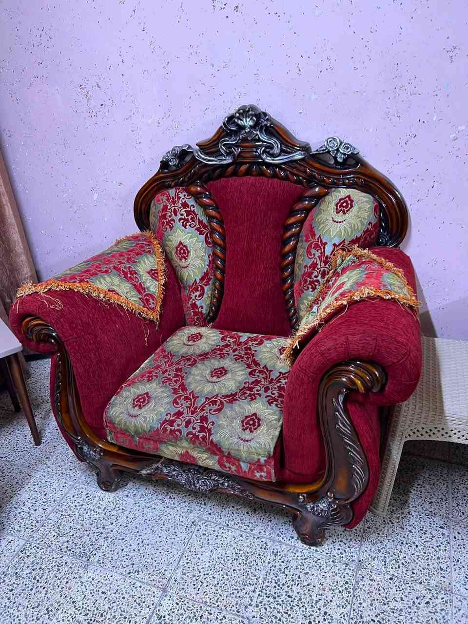 السلام عليكم 
تخم 10 مقاعد حطاطه نوعيه ثكيله 
نقص رجلينات ثنين موضحه بالصور 
سعره 430 مكاني الفلوجه


**إذا كنت صاحب هذا الإعلان وتريد حذفه لأي سبب، رجاءا أرسل رسالة إلى الدعم الفني**