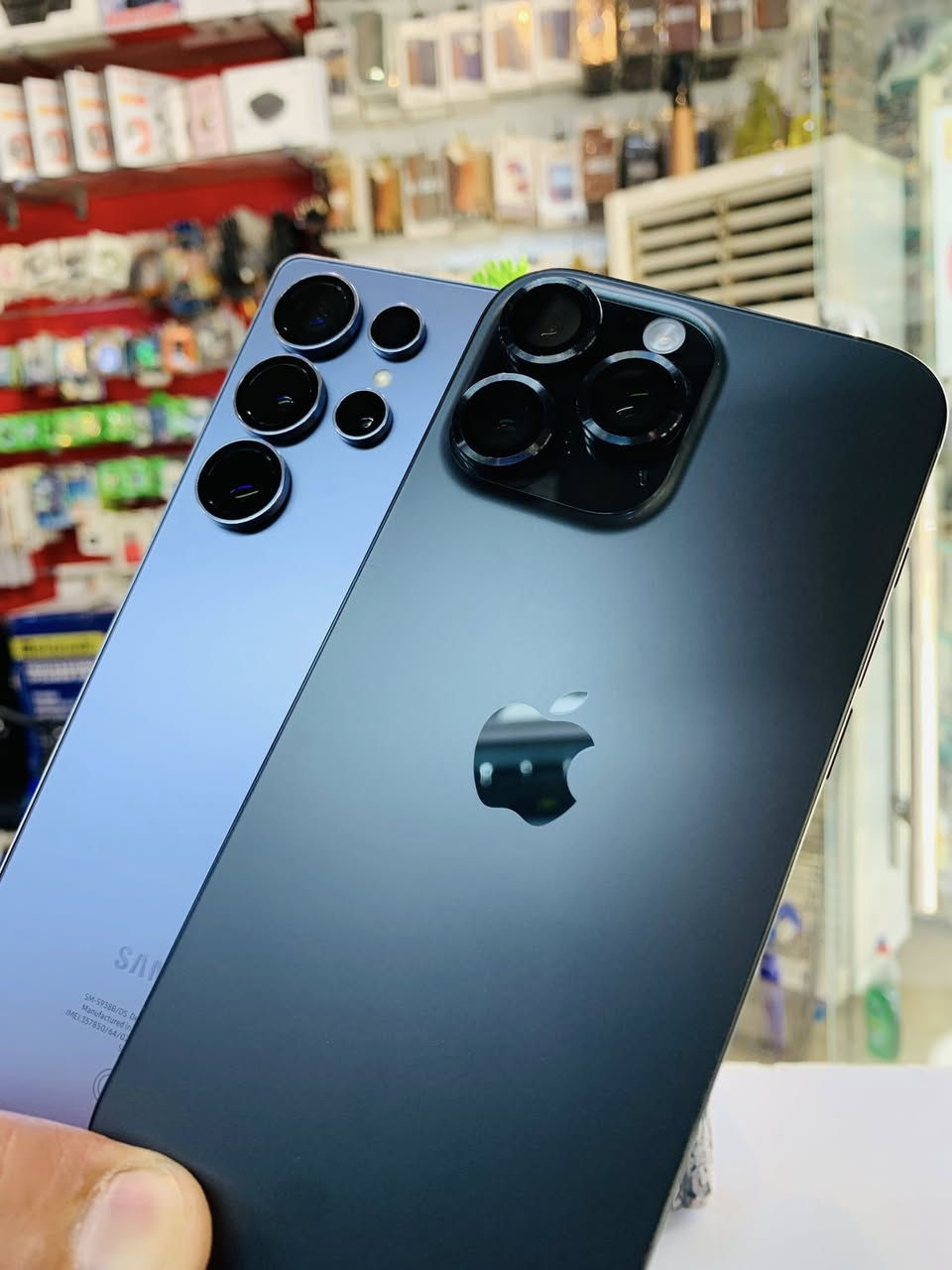 #العمالقة✋️
Samsung Galaxy S25 Ultra 5G 1TB 🔥
IPhone 16 Pro Max 1TB 🔥
نضافة القطع فووول 

جمله #مفرد

#متابعه_للصفحه_يوصلك_كل_جديد😍

____________________________________________
    🔄يرهم 🔄مراوس🔁 ويه اي جهاز🔁 عندك 
قديم او حديث🔁

🏅ضمان 🏅أسبوع 🏅من تاريخ الشراء🏅

التوصيل متوفر لجميع المحافظات 💨🚙

    📌العنــــــــــ🫵ـــــــــوان📌

  🔥 مركز الاسطورة للموبايل 🔥

📌الأنبار عنه مجاور مستشفى عنه العام📌🏥 

***********واتس
***********

*********** واتس
