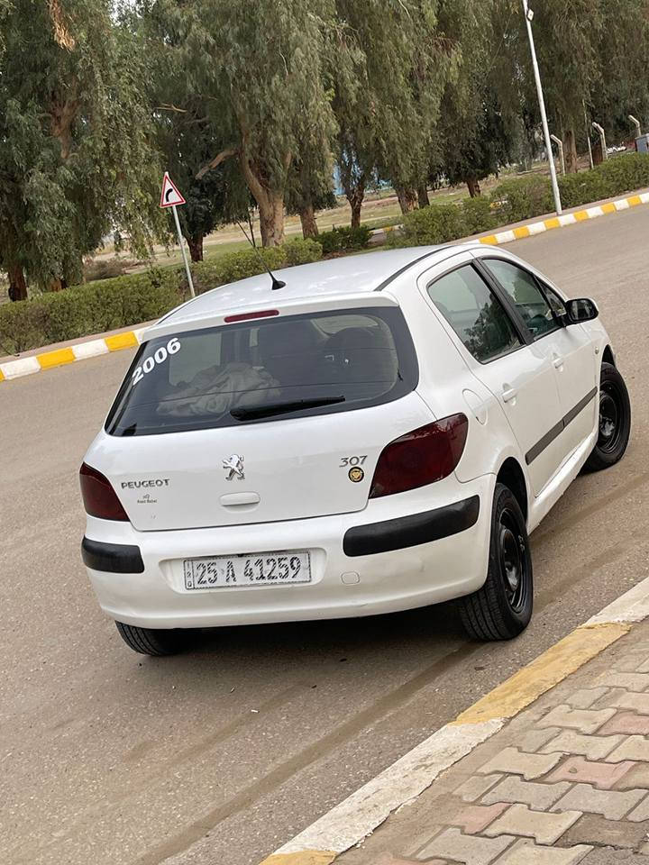 سلام عليكم 
بيجو ٣٠٧ موديل ٢٠٠٦ 
رقم كركوك جديد باسمي بيهة بطاقة بانزين 
 كير محرك كهربايات كله بشرط 
صدر تايرات باتري كلة جديد ادامة كاملة 
تبريد ❄ تدفئة شرط 
شاشة و كامرة 
بيهة دوسات صبغ فقط اثر شخط و شبر بارد باب سكن 
سيارة نضيفة كلش من داخل و خارج ماشي ٢٢٣ الف 
سعر:٦٦
مكاني كركوك 
رقم : *********** واتساب
