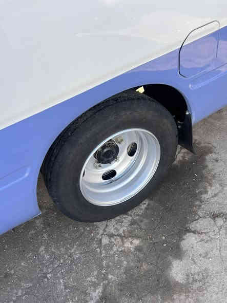 الـــــســــــٰٰٓلام  💚 عــــ🌺ـــلــيــ☀️ــــكـــ👋ــم 

للبيع راس الثور موديل 2007 رقم كربلاء  

 سياره جاهزه وكامله.   جوبلس.  بطن جديد 

سعر 235 $.  عنوان بغدا. كسره وعطش

هاتف ***********   احـــــٌّـمــد.  وشه
