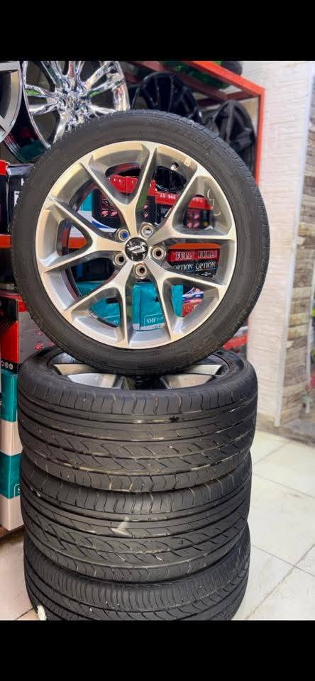 السلام عليكم عندي هذا الويل الأسود ٢٠

رايد مراوس بويل جي تي مثل هذا الفضي

بيع هم يرهم


**إذا كنت صاحب هذا الإعلان وتريد حذفه لأي سبب، رجاءا أرسل رسالة إلى الدعم الفني**