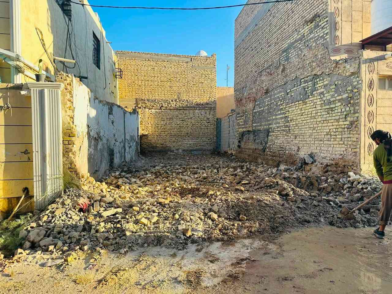قطعة ارض للبيع قرب السوگ المسگوف
مساحة ١٢٠ متر
واجهة ٦ متر
النزال  ٢٠ متر
موقع سكني وتجاري 
الرقم للاستفسار ***********
