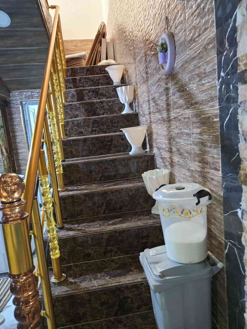 بيت للبيع في حي الأعلام خلف أهل السيراميك كافة الخدمات متوفرة
المساحه ١٦٠ متر مسلح بناء طابوق حديث

مداور أسهم 

غرف نوم ٢ +صالة + مطبخ + استقبال + مجمع صحيات داخلي وخارجي

وغرفه طابق ثاني واصله للسكف

السعر ٥٠ مليون مع المجال

مكتب انوار السماوة للعقارات 🌍
🌏 حي العسكري مقابيل الستداره🌏
🌏البانزين خانه حي العسكري 🌏

نستقبل جميع العروض ومن الله التوفيق         

اي استفسار اتصل واتساب 

    👈   ☎️  ***********  

    👈   ☎️   *********** 

   
https://t.me/NoireSamawah

#الجميع
