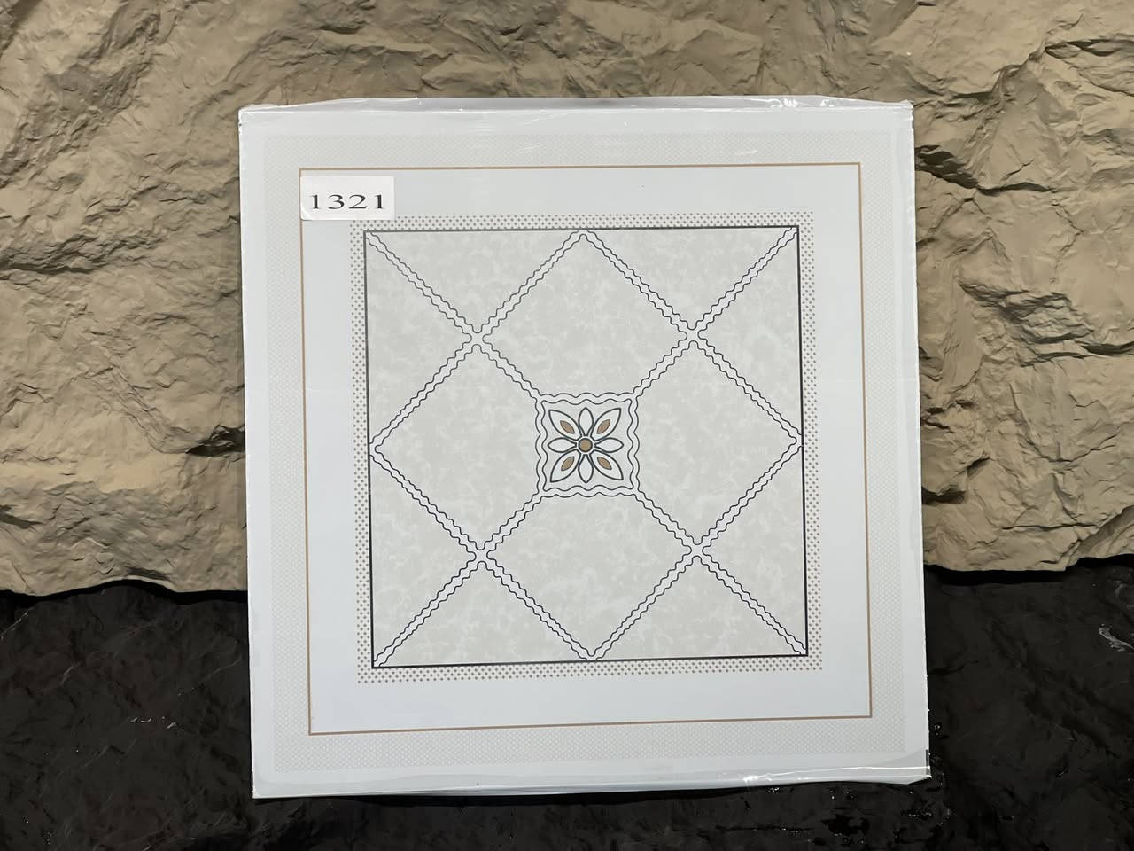 تم بحمدلله وصول بلاستك  ٦٠ في ٦٠ 
البيع جملة وكميات كبيرة فقط 🥊🥊
بابل المسيب حي الموظفين مقابل معمل الحرير 
***********
