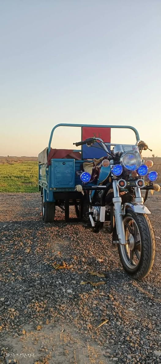 سلام عليكم ستوتة للبيع موديل 2023 طالعة 2025 سعر مليونين و700 و بيهة مجال مكان كربلاء رقم صاحب الستوتة ***********
