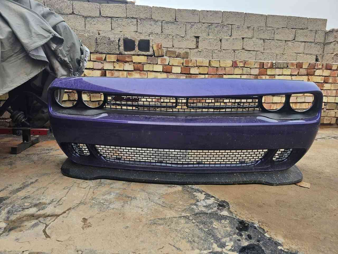 من رخصت الأدمينه
دعاميه جارنجر لون بنفسجي موبار صبغ درجه اولى مع الفلينه مع الماسكات مقفله كامله مع الحيه
لحيه ثانيه اصليه
شباك اصلي ٢٣ 
السعر اتصل واني خادم
عنواني جسر ديالى 
رقمي اتصال وواتساب 
***********
