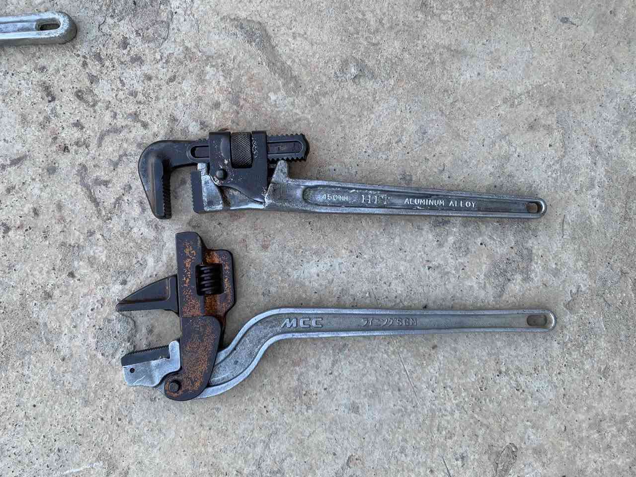 للبيع مفاتيح بايب مستعملة بحالة جيدة 
للتواصل واتساب ***********
