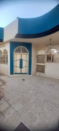 حي الصديق الاولى • ١٥٠م • غرفتين