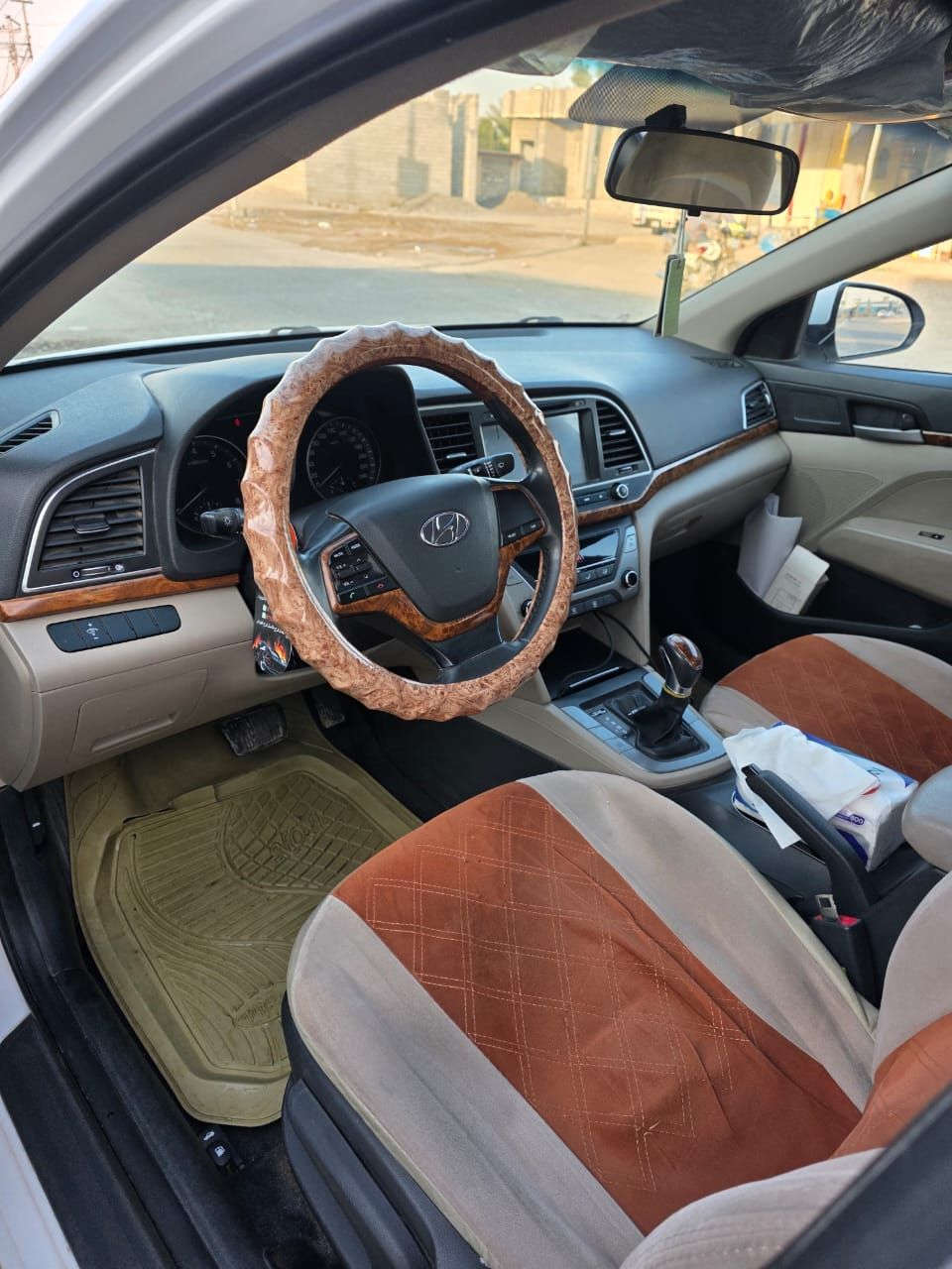 النترا 2018 خليجي فتحة سقف لد مع السويچ ماشية 100الف قابل للزياده محرك مامفتوح كوبون بانزين السياره بأسمي
بدون ضرر محرك الفين تنفس طبيعي 
الاتصال مع صاحب السيارة دين مابيع مده ماابيع اذا دين لاتتصل ***********
