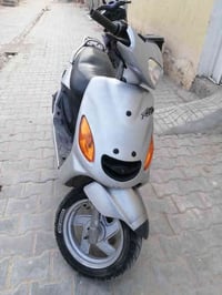 اكزز ياباني شاصي مكفول زوج تواير جدد نكره سلف السعر ب350 07804788467