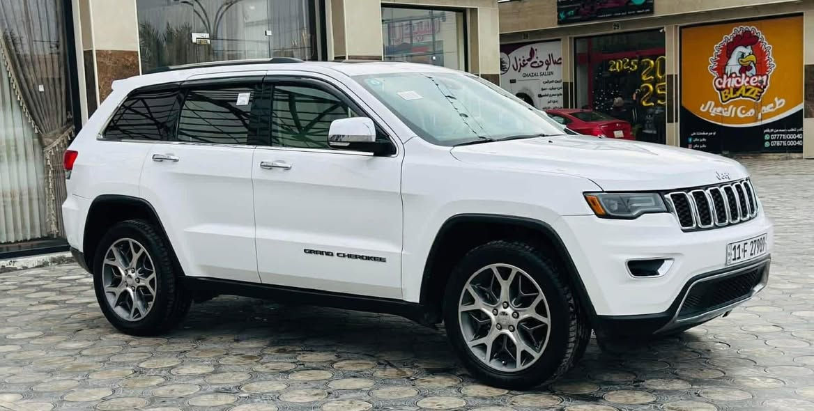 سلام عليكم جيب موديل ١٧ سونار داخل منشور سيارة جديده بسمي تحويل مباشر محرك سته داخل بيجي سيارة فول واحد ع واحد ترايك للبصرة صدر تبريد كله كارتون سعر ٢٢٨ مستعجل ع بيع خوان بيهة مجال كلش قليل بغداد زعفرانيه ‭٠٧٧٠ ٣٢٨ ٩٠٤٨‬
