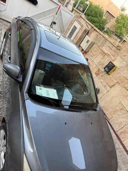 كروز موديل 2016 خليجي بصمة فتحة تحكمات مثبت سرعة شاشة كراسي جلد محرك 1800  اللون فيلي بيها صبغ طخات وبيها طخة صغيرة بالبنيد وبالصندوق موضحات بالصور  ماشية 135 الف  رقم سليمانية الدولي 
سعرها 80 وبيها مجال حك الجية
الاتصال على الرقم
***********
