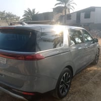 كرنفال موديل ٢٤مواصفات فول ماعدا كامرات المري والفتحه تواصل ٠٧٧١٠٢٢٠٦٣...