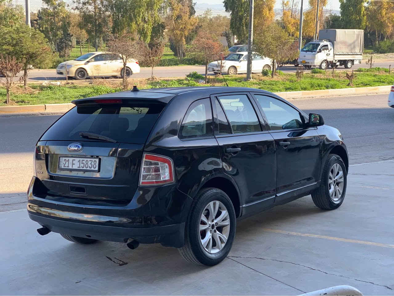 فۆرت ئدیج ٢٠٠٨
حیزام بۆیاغ لۆ جوانی
چوارتایەو ویلی نوی 
رەقەم سەنەوی نوییە 
ناوزەرد تۆماتیک شاشە
فولی بێ پانۆراما
*********** أربيل, العراق
